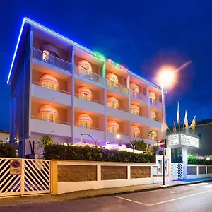 Hotel Sileoni Dependance Antonio, Marina di Cecina